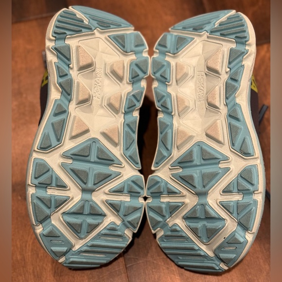 Hoka One One Stinson ATR 6 Running Shoe - Picture 15 of 16